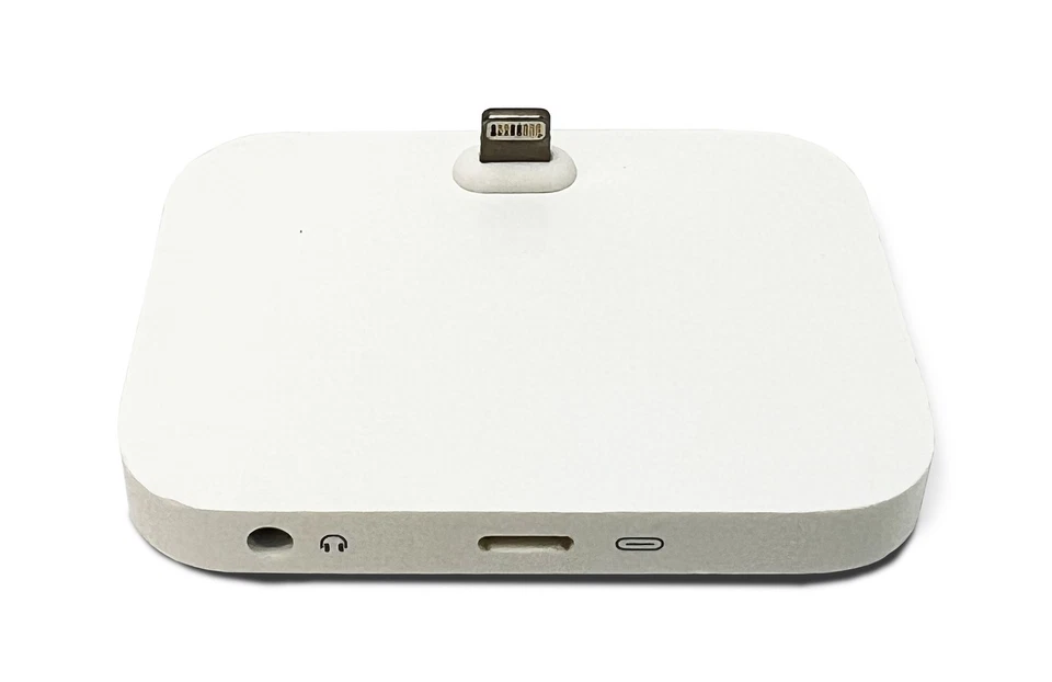 Genuine Original Apple iPhone Lightning Dock - White A1605 - Image 1 of 4