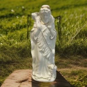 Porcelain Nativity White Gold Accents figurine SHEPHERD BOY Replacement Piece - Picture 1 of 9