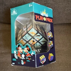 Cubo de Rubik Play In The Park nuevo sellado de Disney - Imagen 1 de 4