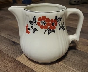Hall's Vintage Pottery Watet Pitcher Red Poppy Pattern Kitchenware No Lid - Picture 1 of 9