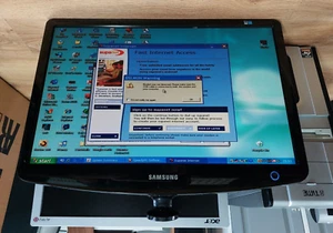 Samsung 2232BW 22'' VGA Monitor - Zdjęcie 1 z 4