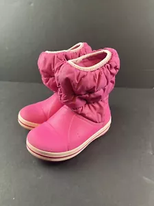 Crocs #14613 Little kid's Size C10 Pink Winger Puff Boots - Picture 1 of 9