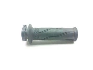 15-18 Yamaha YZF R3 Throttle Tube Grip - Picture 1 of 7