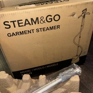 Steam & Go - Vaporizador de mano para ropa, prenda plegable vertical modelo SAG-11 - Imagen 1 de 5
