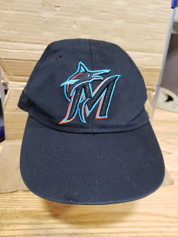 Miami Marlins Major League Baseball Youth Adjustable Ball Cap Cover