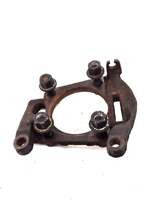 Dodge Ram 2500 3500 2003-2008 soporte de pinza de placa trasera izquierda usado OEM Foto 1 de 4