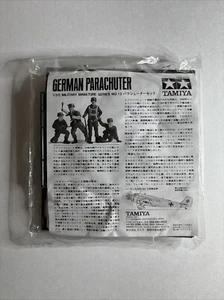 Tamiya # 35012 Military Figure 1/35 Model Kit - German Parachuter - Picture 1 of 2
