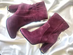 Michael Kors Size 7M Dolores Burgandy Maroon Suede Chain Block Heel Ankle Bootie - Picture 1 of 12