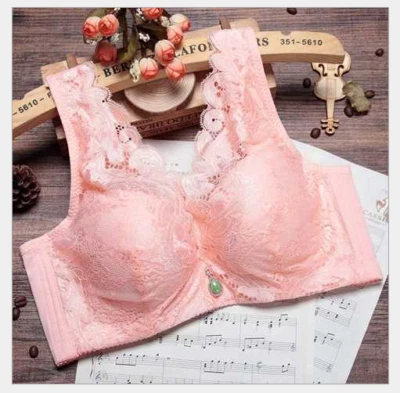Женский беспроводной кружевной бюстгальтер с отделкой Deep-V на всю чашку пуш-ап женское белье 2021 - Изображение 1 из 4