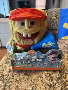 2002 MATTEL BEACH BLASTIN SQUAREPANTS SPONGEBOB PELUCHE PARLANTE VIACOM. Funziona. Nuovo con scatola - Foto 1 di 8