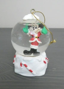 Disney Mickey Mouse como Santa Mini 2 1/2" globo de nieve agua adorno de Navidad - Imagen 1 de 6