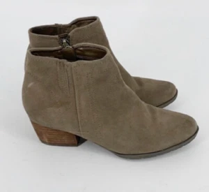 Blondo Waterproof Suede Side Zipper Low Heel Ankle Booties 7M - Picture 1 of 10