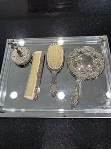 Vintage 5-teiliges Waschtischset versilbert Spiegel, Bürste, Kamm,  - Bild 1 von 7