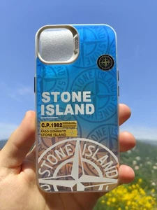 Coque Stone Island iPhone 16 / 15 / 14 / 13 Mini-Pro/ 13 / 12 Mini-Pro / 12 / 11 - Zdjęcie 1 z 4