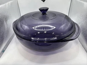 PYREX 024 Amethyst PURPLE Glass 2 Qt 2L CASSEROLE DISH 624C LID USA - Picture 1 of 4