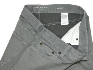 Men's Traveler Jeans Banana Republic Slim Stretch Tag 30x32 measured size 31x31 - Picture 1 of 5
