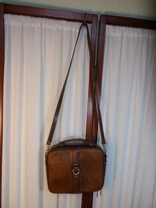 Borsa a tracolla/borsa con manico Carryland multiscomparto in pelle di struzzo marrone - Foto 1 di 17