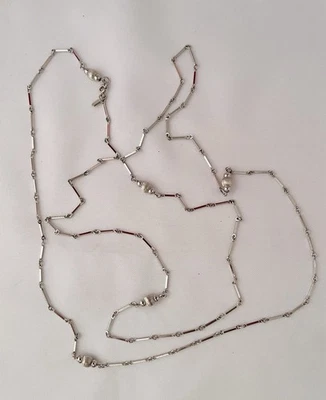 Colar de corrente longa Monet tom prata - Imagem 1 de 4