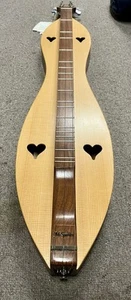 McSpadden 4 corde mountain dulcimer (modello 4FHWS) con borsa gig - Foto 1 di 18