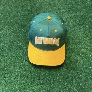 Vintage 90s North Dakota State University Snapback Hat Adult Mens Green Yellow - Picture 1 of 4