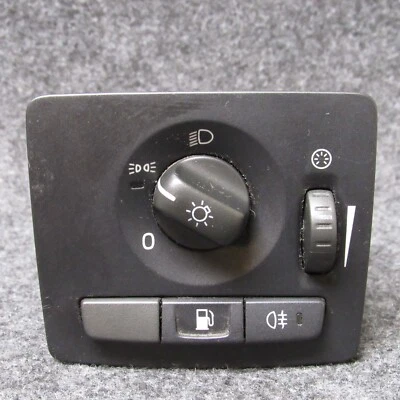 Interruptor de faros Volvo V50 2008-2011 con opción de luces antiniebla OEM 67630 Foto 1 de 4