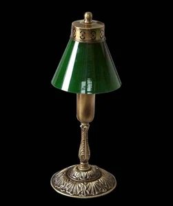 PRÄSIDENTENLAMPE AUS MESSING UND GRÜNEM GLAS MIT 1 LICHT KOLL. BGA 1299 CLASSICO - Bild 1 von 1