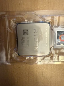 AMD Ryzen 7 5800X3D 8-core, 16-Thread Desktop Processor - Bild 1 von 2