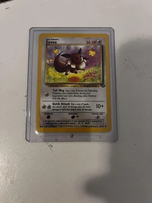Vintage Pokemon Eevee Jungle 55/64 TCG Card Non-Holo 1999 Wizards of the Coast - Image 1 of 2
