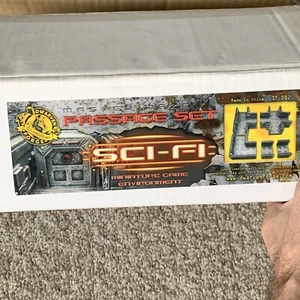 Dwarven Forge Sci-Fi PASSAGE SET - Complete in box - SF 002 - Picture 1 of 10