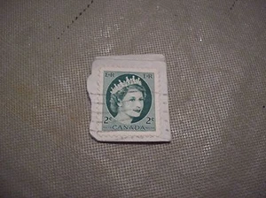 Estampilla de 2 centavos E R Queen Canadá coleccionable - Imagen 1 de 5