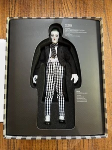 Hot Toys Batman DX14 The Joker (Mime Version) 1/6th Scale Collectible Figure - Picture 1 of 7