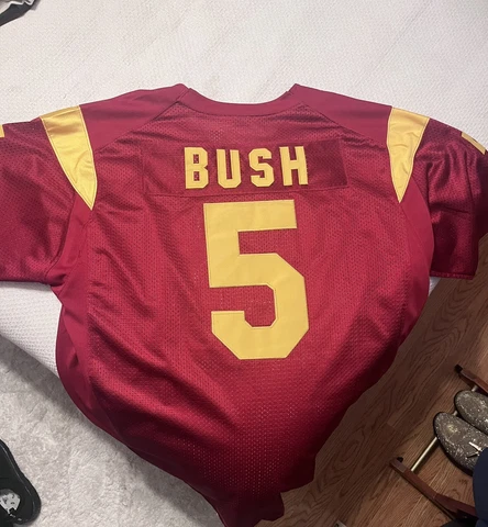 Vintage Nike Team USC Trojans Football Jersey #5 Mens Size XL Reggie Bush! Cover