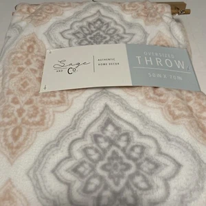 NWT! Over Sized Plush Cream Gray And Peach Blanket Cozy Comfy Super soft Winter - Picture 1 of 5