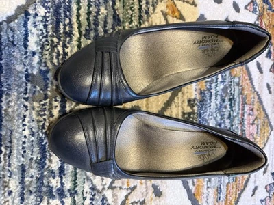 Life Stride Velocity Flex espuma viscoelástica para mujer talla 8,5 M azul marino cuña de 2” Foto 1 de 4