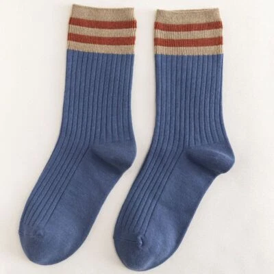 5 pares de calcetines térmicos de tubo medio de estudiante de algodón de invierno para damas Foto 1 de 4