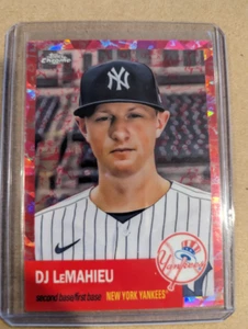 2022 Topps Cromo Platino Toile Crema Fucsia Refractores DJ LeMahieu/199 - Imagen 1 de 1