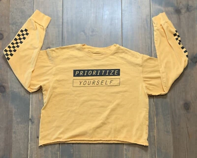 Mighty Fine 女式青少年“优先”长袖黄色作物上衣 M — 第 1/4 张图片