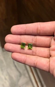 Natural Emerald Cut Peridot and Diamonds 14k Yellow Gold Studs Women Earrings r9 - Picture 1 of 4