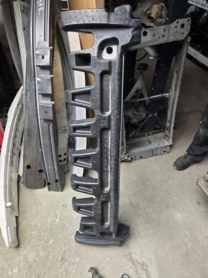 Barra de refuerzo de parachoques delantero TOYOTA HIGHLANDER 08 09 10 Foto 1 de 2