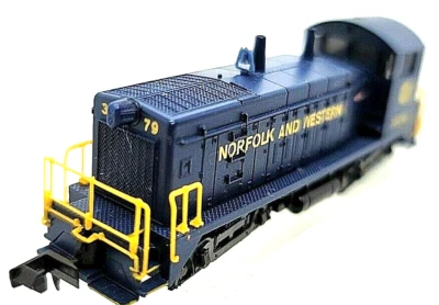 N Life-Like 7890 N&W SW9/1200 Diesel Switcher #3379 (Tested) rapido cplrs - Image 1 of 4