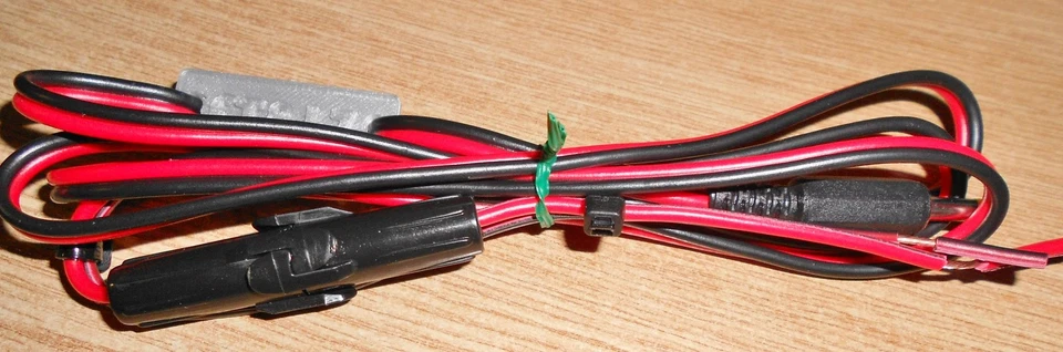 Yaesu FT817 / FT818 Fused (3A) power lead with marker (LD108)