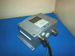 Transmisor de temperatura Vaisala HMT337 7S0C123EHAA100A0EAKBAA1 con daños - Imagen 1 de 8