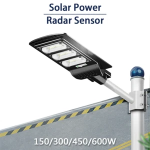 LED Solar Powered Street Light IP65 Cool White Sensor Dusk to Dawn Pole+Remote - Picture 1 of 12
