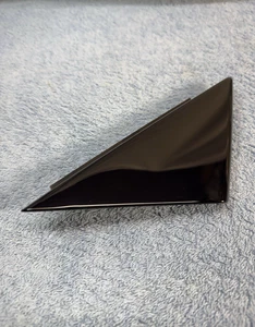 2015-2020 AUDI A3 FRONT LEFT DRIVER SIDE DOOR CORNER COVER TRIM GLOSS BLACK OEM - Picture 1 of 9