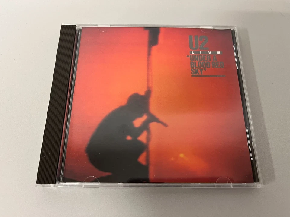U2 – Under A Blood Red Sky (Live) - CD © 1983/? (610 559, CID 113) - Bild 1 von 3