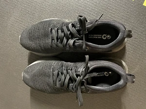 Nike React Infinity Run Flyknit 2 CT2357 003 | Color: Black Iron Grey | Size 9.5 - Picture 1 of 8