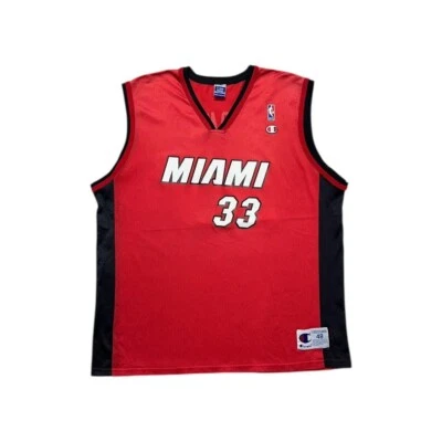 Camiseta de campeón de luto Miami Heat Alonzo Foto 1 de 4