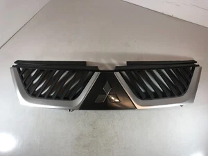 2010 MITSUBISHI OUTLANDER FRONT GRILLE 7450A03777 D15 #045 - Picture 1 of 17