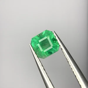 0.90 CT Emerald cut gemstone from Panjshir Afghanistan - Picture 1 of 6