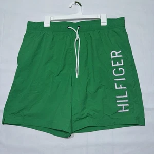 Tommy Hilfiger Herren gefütterte Badehose Shorts grün Größe XL großes Logo - Bild 1 von 9